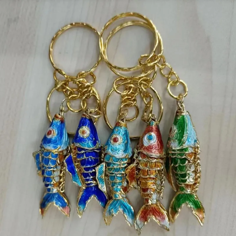 

Cute Animal 5cm Koi Fish Keyrings Keychain Swing Chinese Cloisonne Enamel Goldfish Charms Key Holder Thank you gifts for women