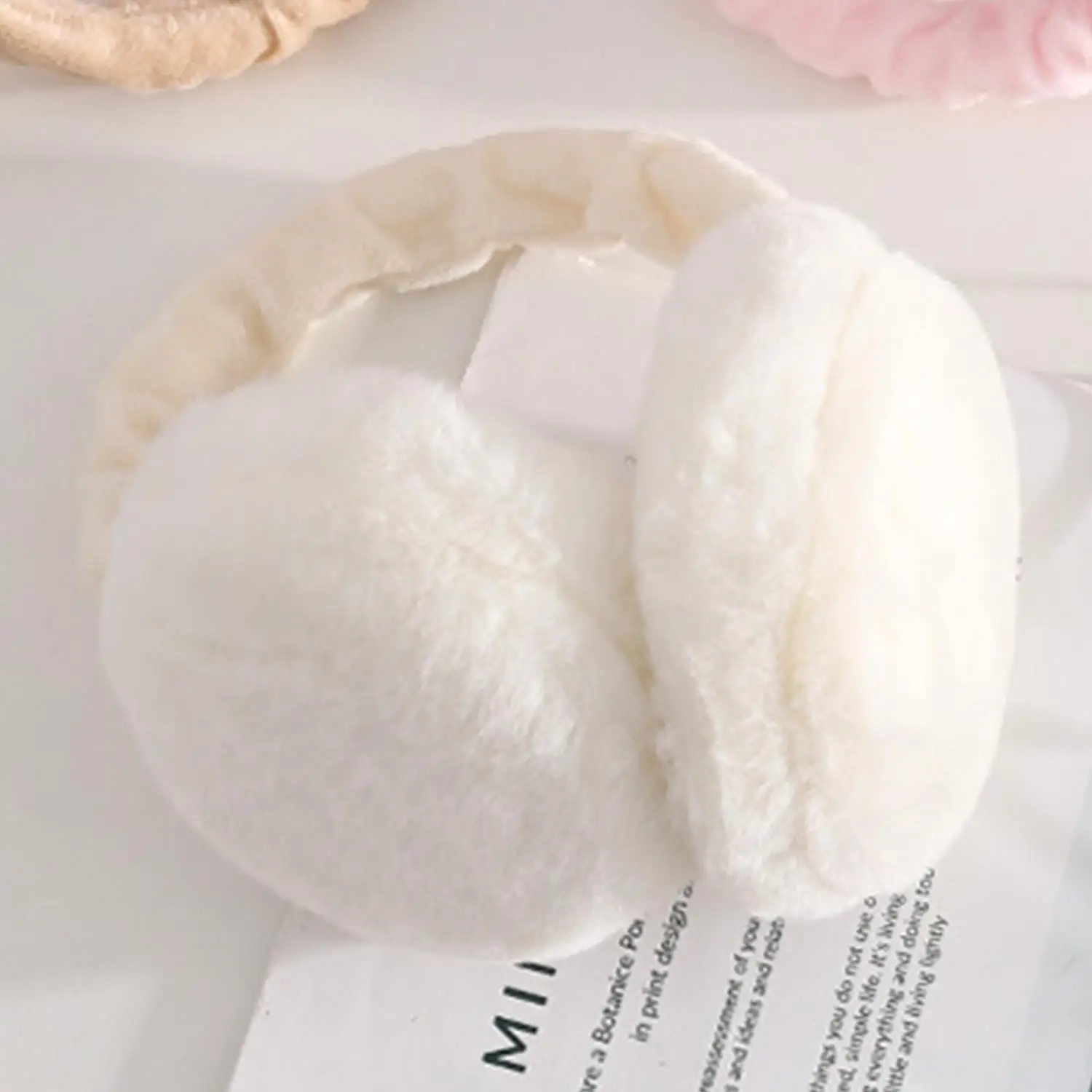 Cold Protection Plush Earflaps Keep Warm Winter Earmuffs Unisex Fluffy Cosy Ear Warmer Ear Cover Caps Headphone Foldable Eartips