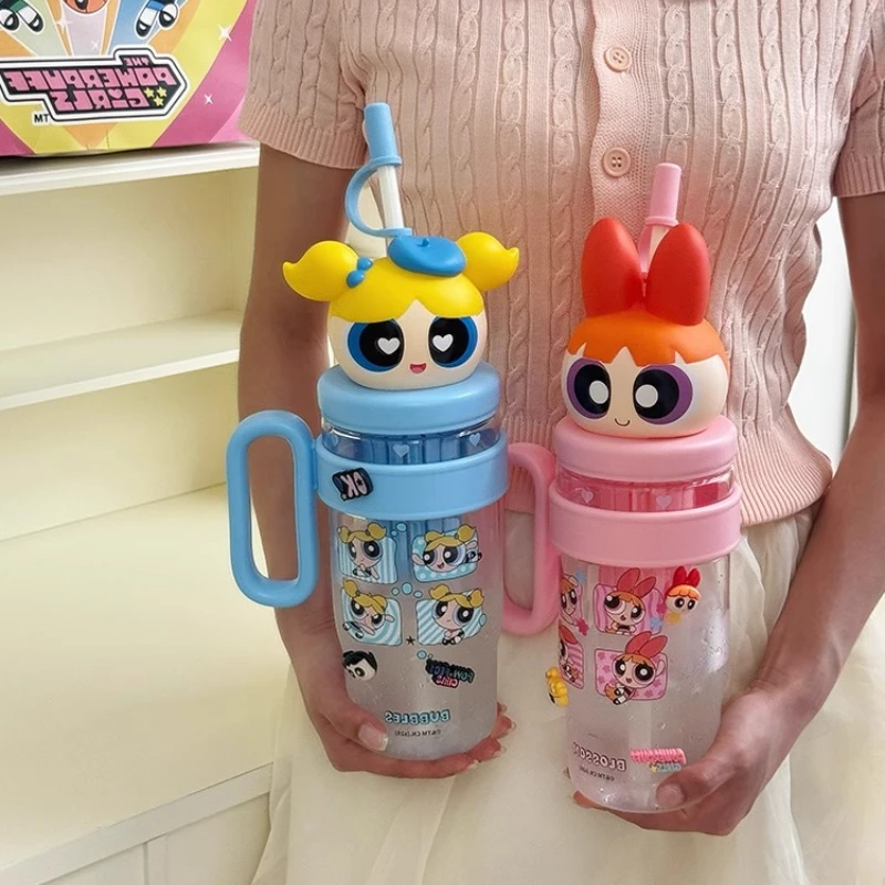 The Powerpuff Girls Season Bouteille d'eau 2025 Nouveau modèle Tasse de paille avec compartiment à thé en plastique Ice King Cup Festival Cadeaux Anime