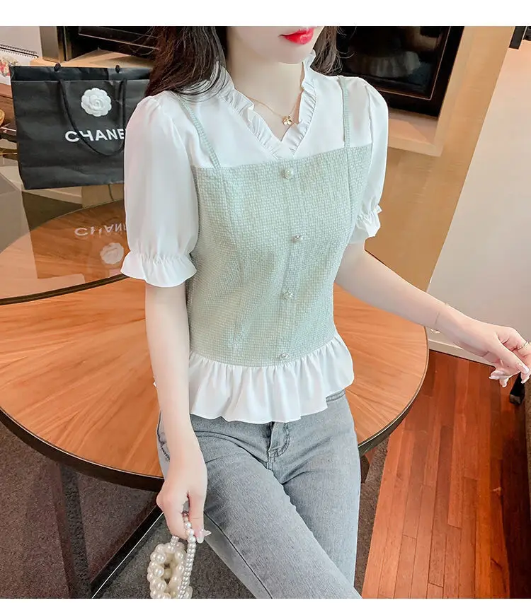 Top corto con bordi in legno con scollo a V dolce dal design nuovo stile a maniche corte