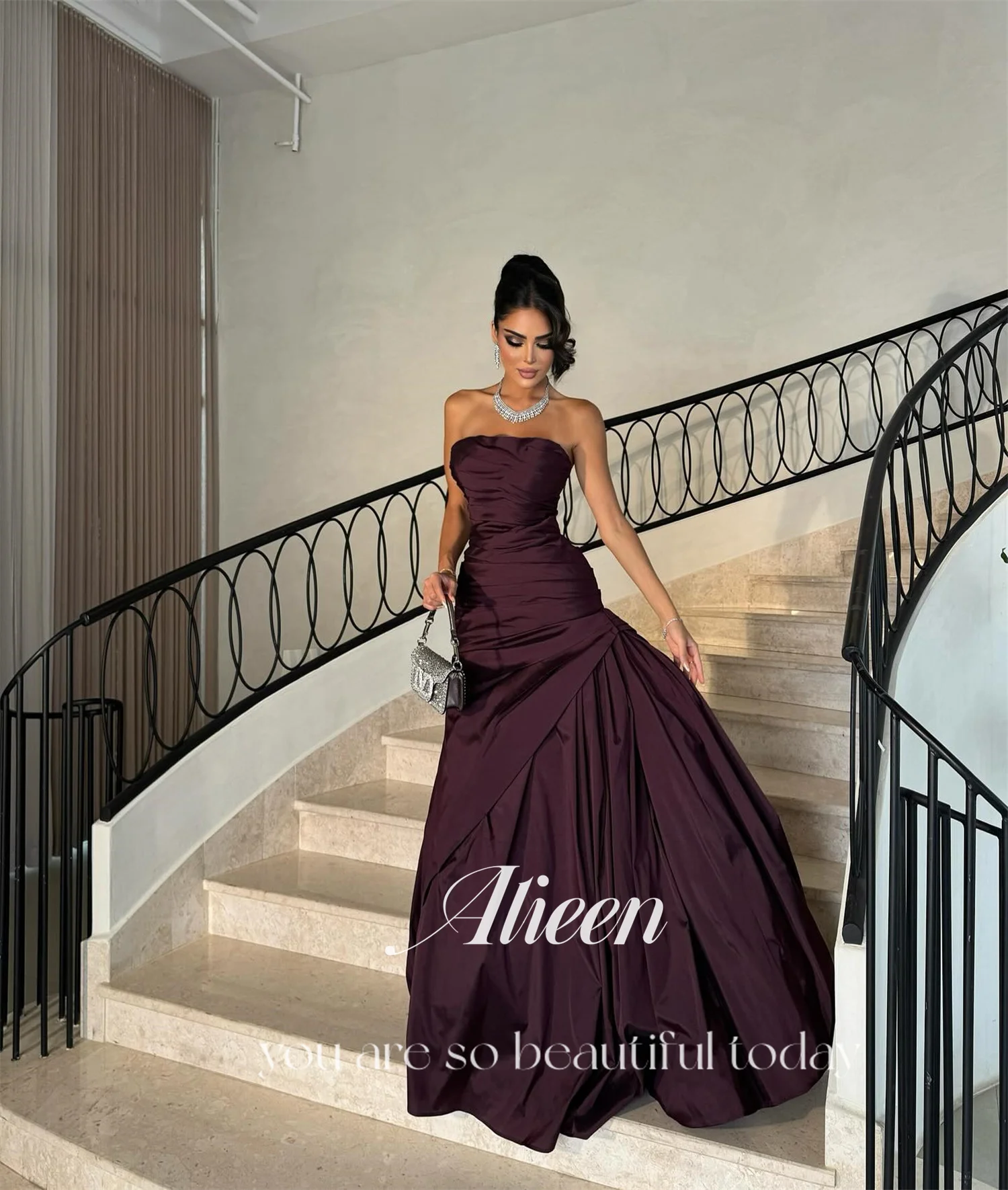 Aileen Abiti da sposa per feste Robes De Soirée فسات БmaveraAbiti da festa eleganti 2025 Abito da ballo personalizzato Плаusingеakirч Uyṁе