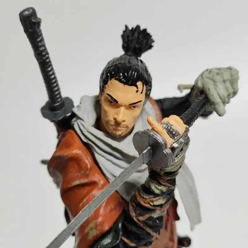 20cm Sekiro: Shadows Die Twice Game Periphery Figure Cool Sekiro Fighting Posture Desktop Ornament Decoration Model Toy Gift