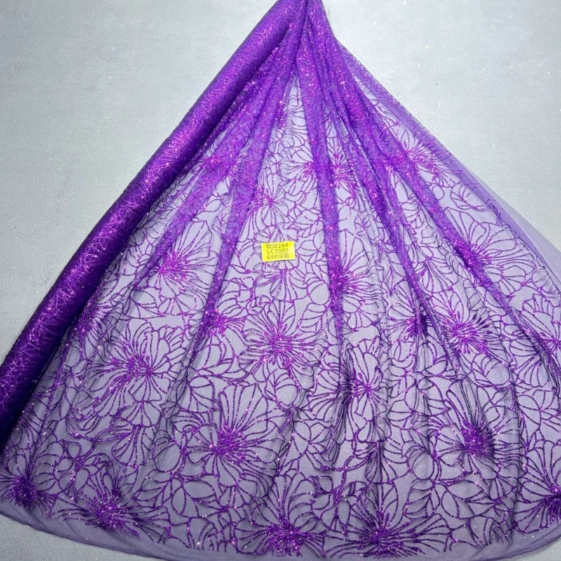 

10 ярдов фиолетовой ткани с модным африканским дизайном, блестящей вышивкой и сетчатым кружевом с приклеенными блестками для свадебных или вечерних платьев