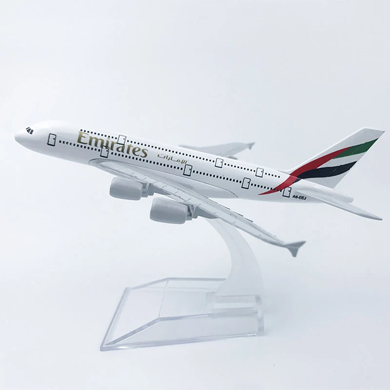 Avion en métal à collectionner pour garçons, modèle moulé sous pression, jouets d'avion d'aviation, cimetière, Emirates Airlines, A380, 16cm, 1:400