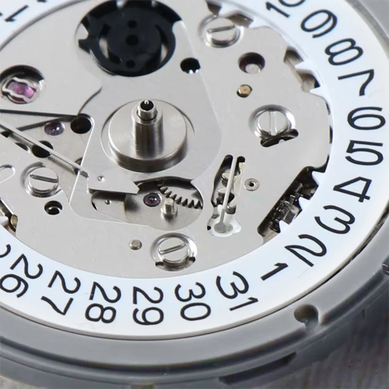 Brand New Japanese Original NH35 Fully Automatic Mechanical Movement High-precision 24-jewel NH35A Watch Movement Replacement