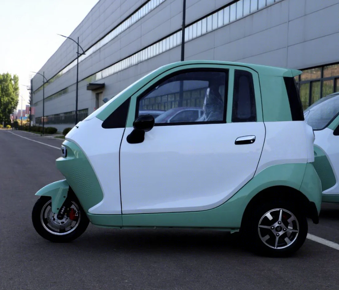 SXLL EEC certified low-speed electric passenger tricycle fully enclosed closed body spacious three-seat A801 electric tricycle