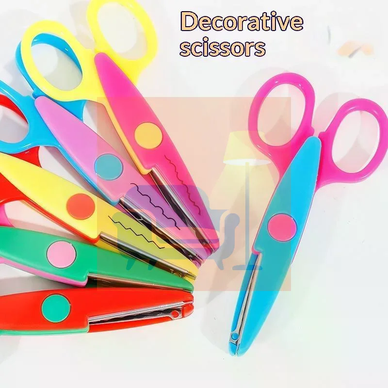 Student DIY Color Album Decorative Lace Scissors Comfortable Hand Paper Cuttings Art Safety Scissors