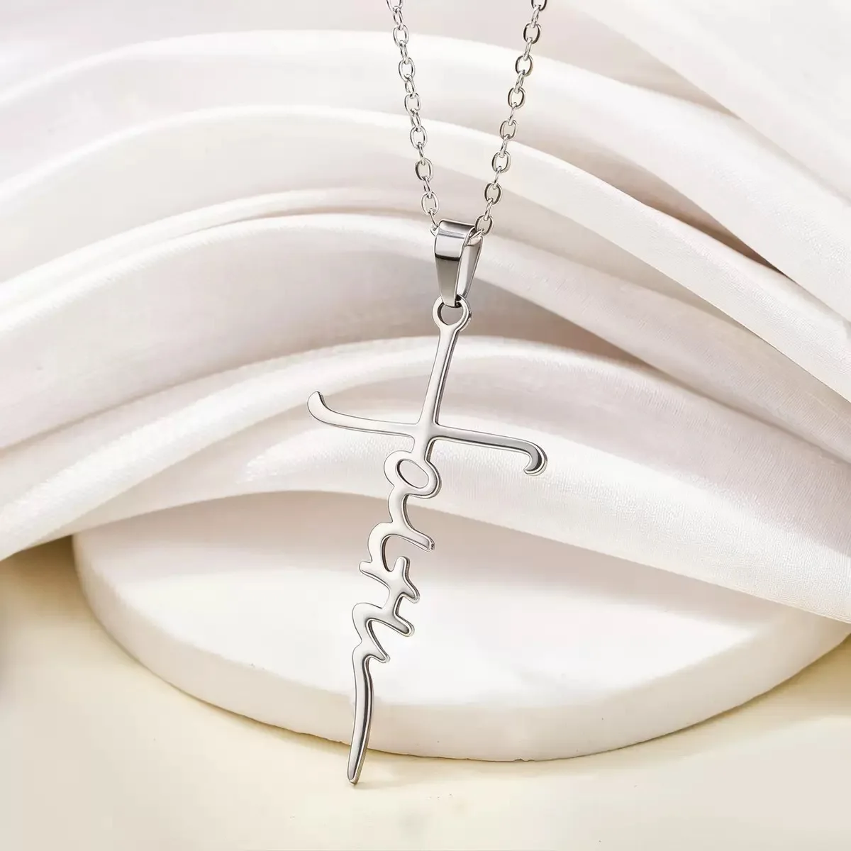 European American Faith Letter Cross Necklace Stainless Steel Plated Pendant Unisex Hip Hop Fashion Jewelry Accessories