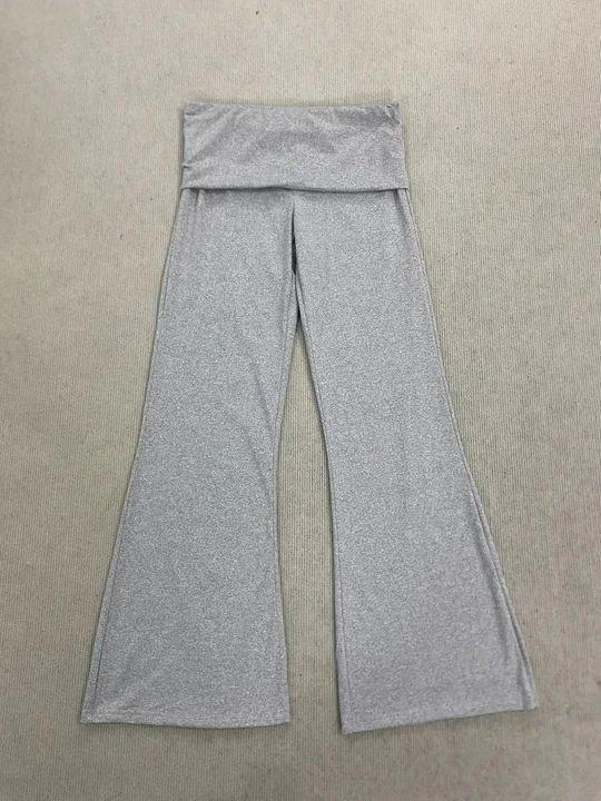 (GRAY)