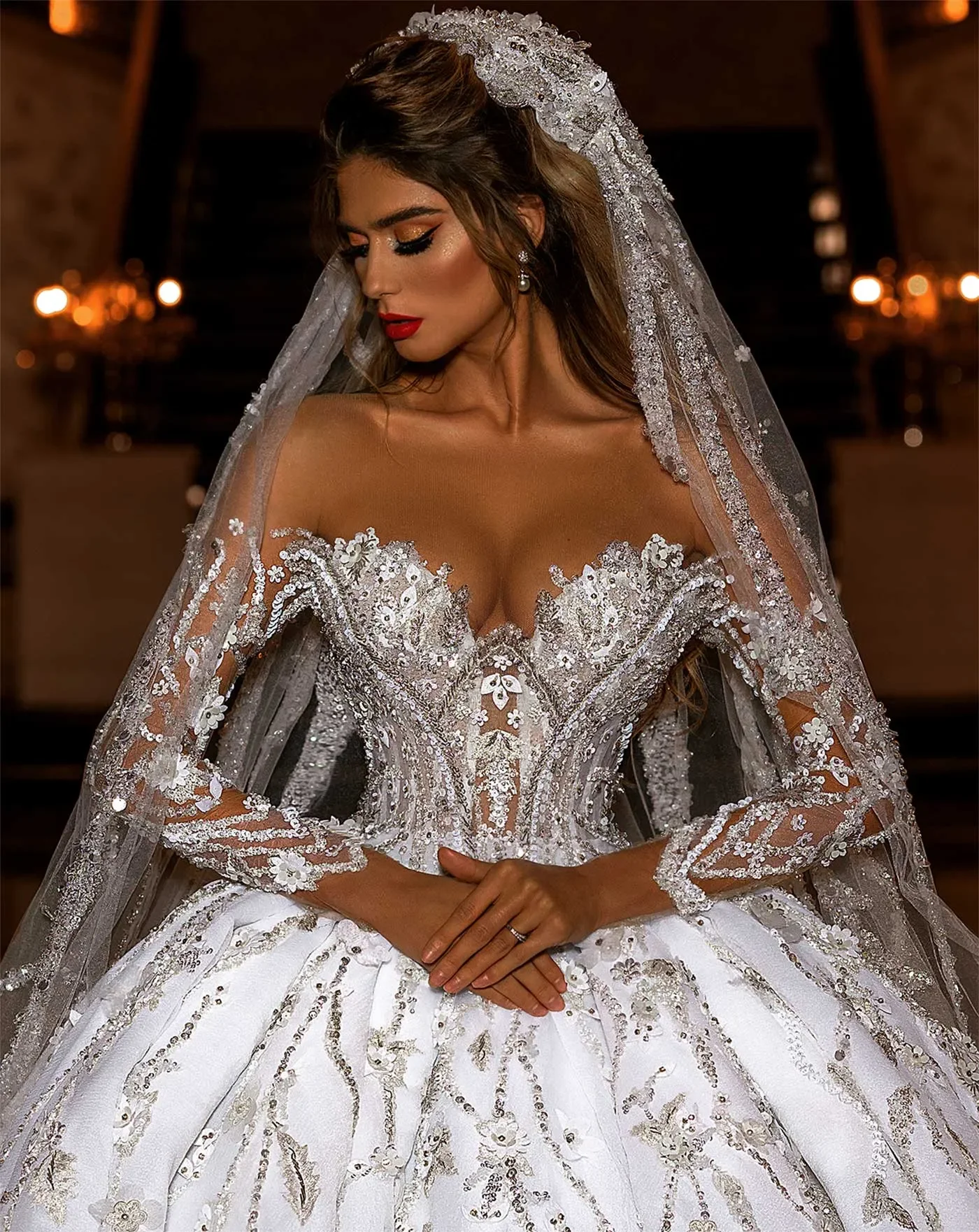 Customized Dubai Ball Gown Wedding Dresses Bridal Gowns Off The Shoulder Long Sleeve Beading Robes De Mariee