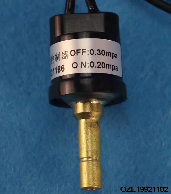 

Air Conditioner Heat Pump Compressor Pressure Switch Protector, High Voltage Protection Switch 0.2-0.3MPA