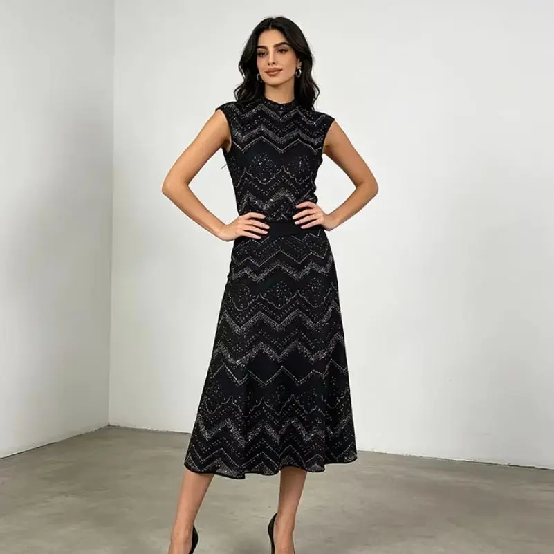 High Quality Women's French Style Light Luxury Hollow Out Ice Silk Diamond Sleeveless Summer Tops + Skirt Two-Piece Set