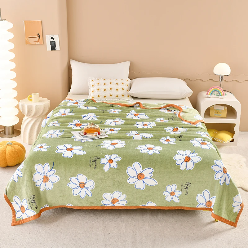 White Flower Green Throw Blanket for Sofa Spring Floral Soft Flannel Bed Blanket Warm Lightweight Cozy Plush Microfiber Blankets