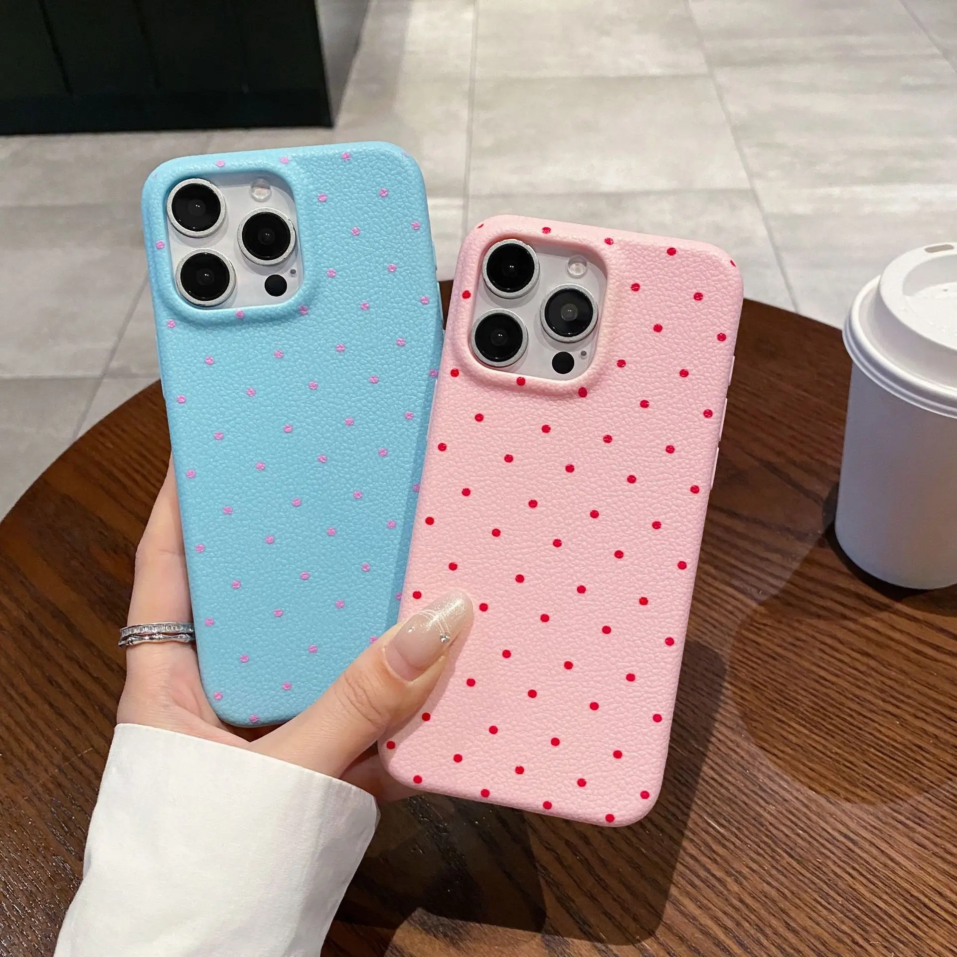 Simple polka dot Apple 16promax/15pro anti-drop 12Pro all-inclusive 13PRO soft case leather pattern mobile phone case