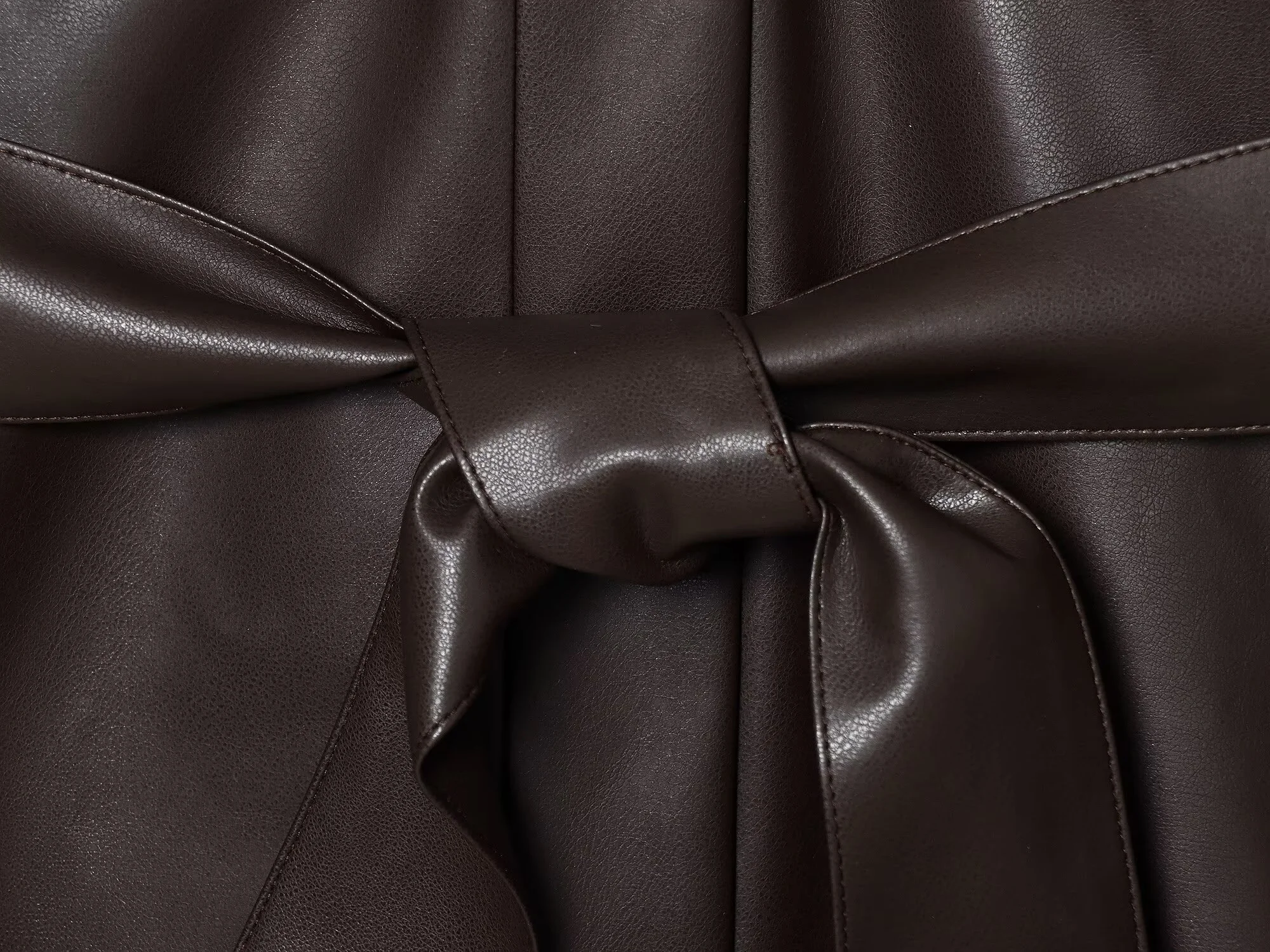 سترة نسائية جديدة لخريف 2025 غير رسمية بسيطة ومتعددة الاستخدامات وحزام بقصة ضيقة وطية صدر وأكمام طويلة من الجلد الصناعي #6