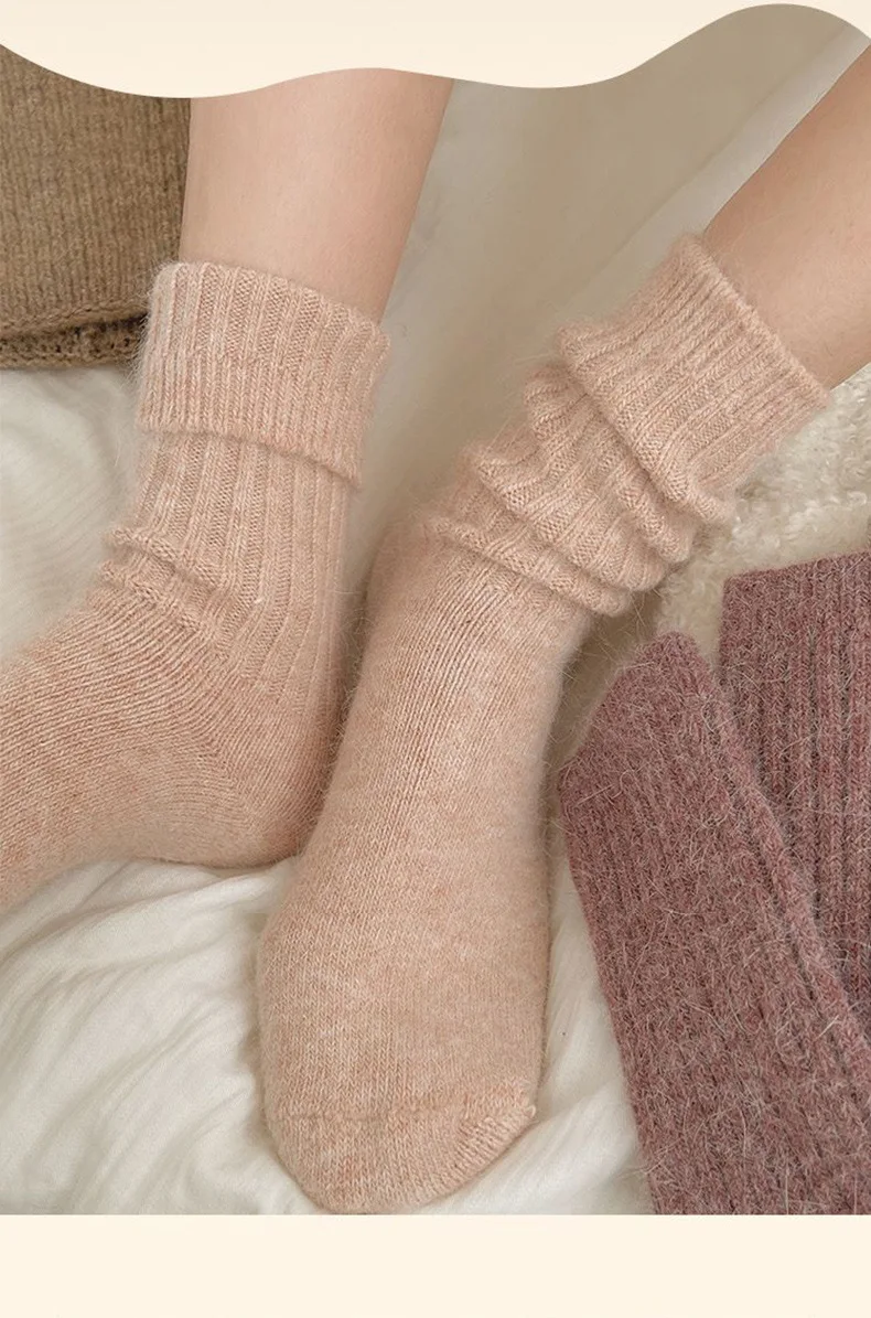 Neue Winter Socken Frauen Kaschmir Wolle Verdicken Warme Frauen Socken Sox Japanische Mode Harajuku Einfarbig Thermische Lange Socken – Detail 4