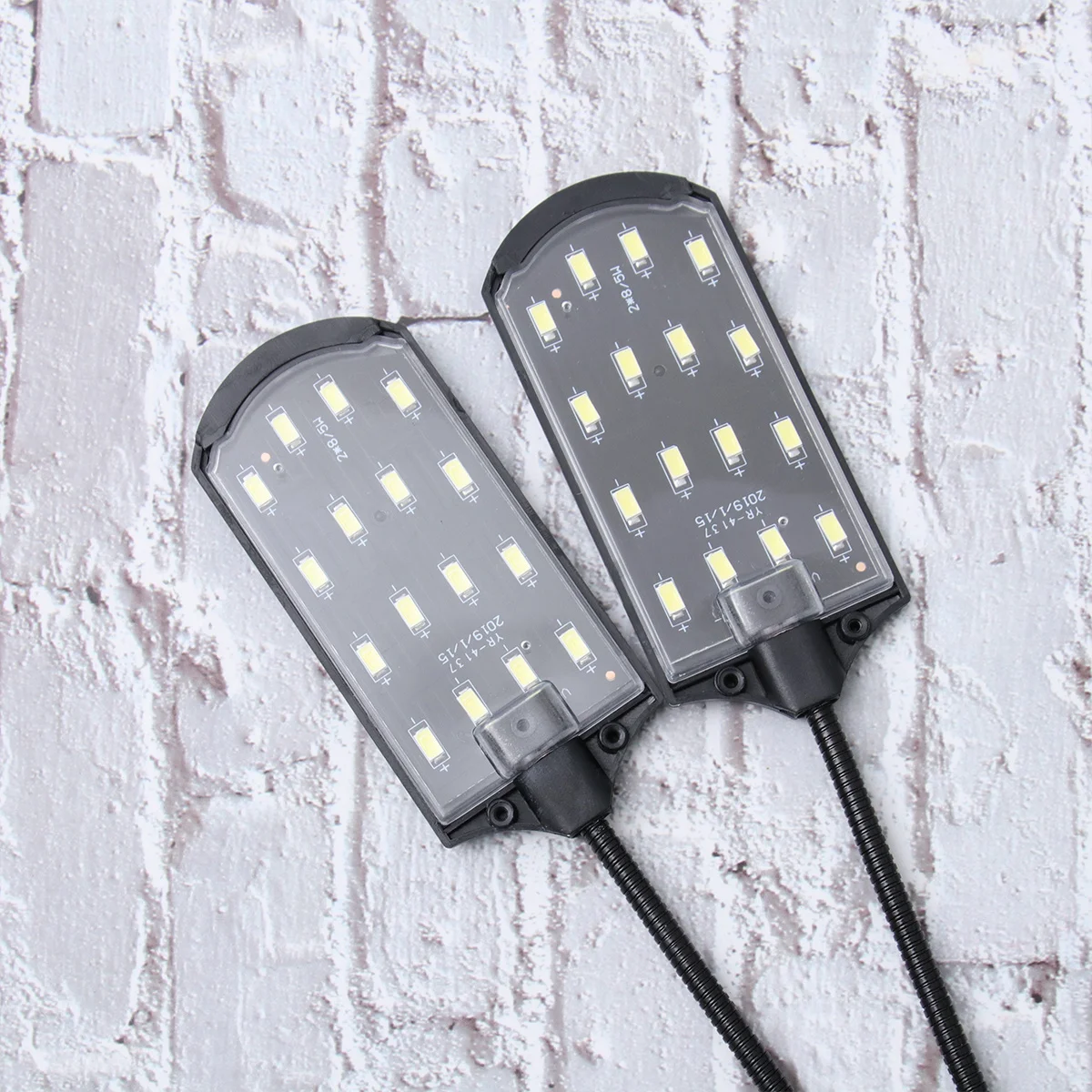 

Aquarium Fish Tank Lights Kit Dual Heads Ultra-Thin Adjustable Aquarium Lamp Realistic Underwater Environment Fish Tank Light Eu