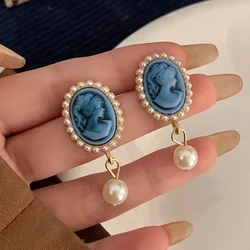 Vintage Blue Portrait Pearl Baroque Palace Style Cameo Queen Head Portrait Earrings Ins Temperament  Silver Color Needle Earring