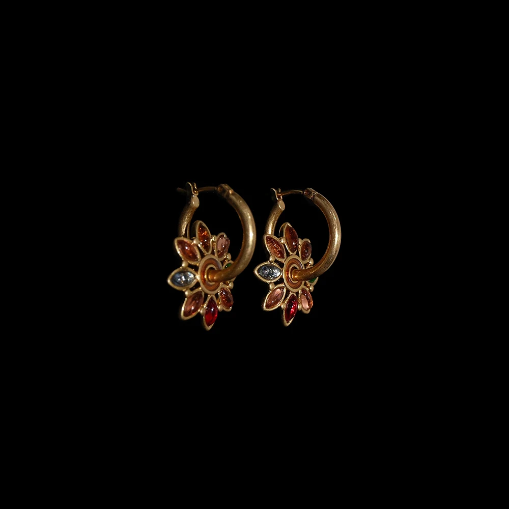 AB/copper alloy inlaid color resin flower shape design small and exquisite ladies earrings earrings banquet party