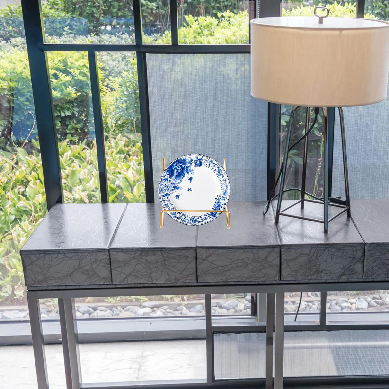 

2Pcs Durable Metal Photo Stands Simple Design Tabletop Racks Creative Desktop Decor Stable Adornment Holder Photo Holder