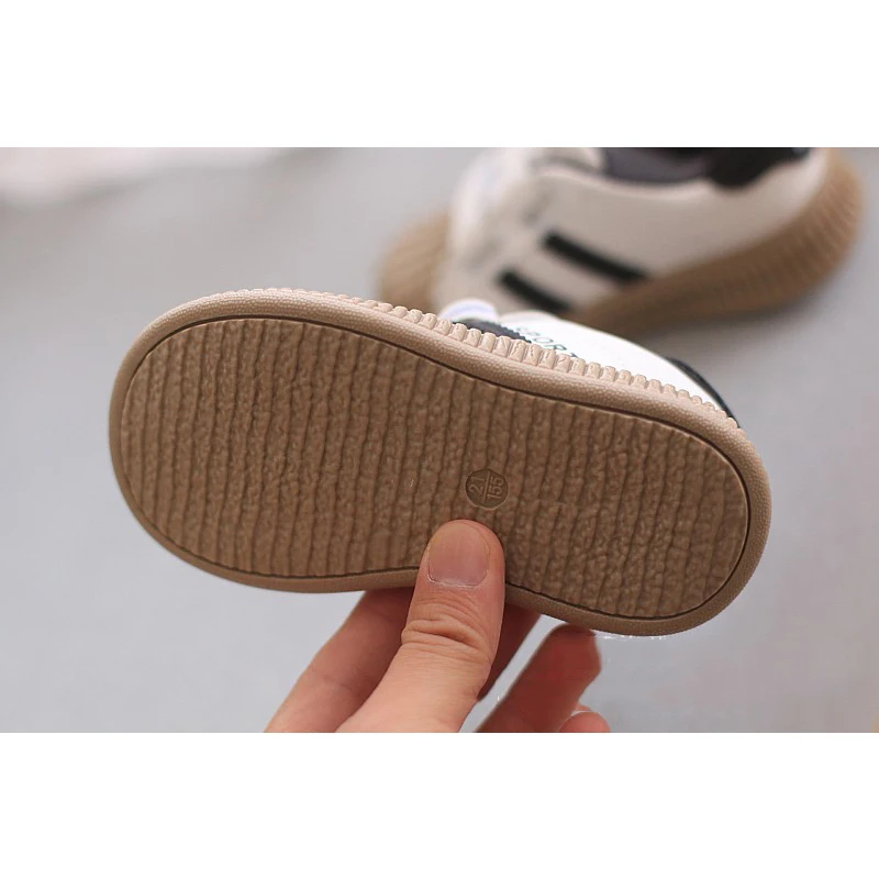 2024 Spring Autumn New Kids Sport Sneakers Boys Slip-on Trainers Children Classic Design Chunky Tennis Girls Casual Travel Shoes