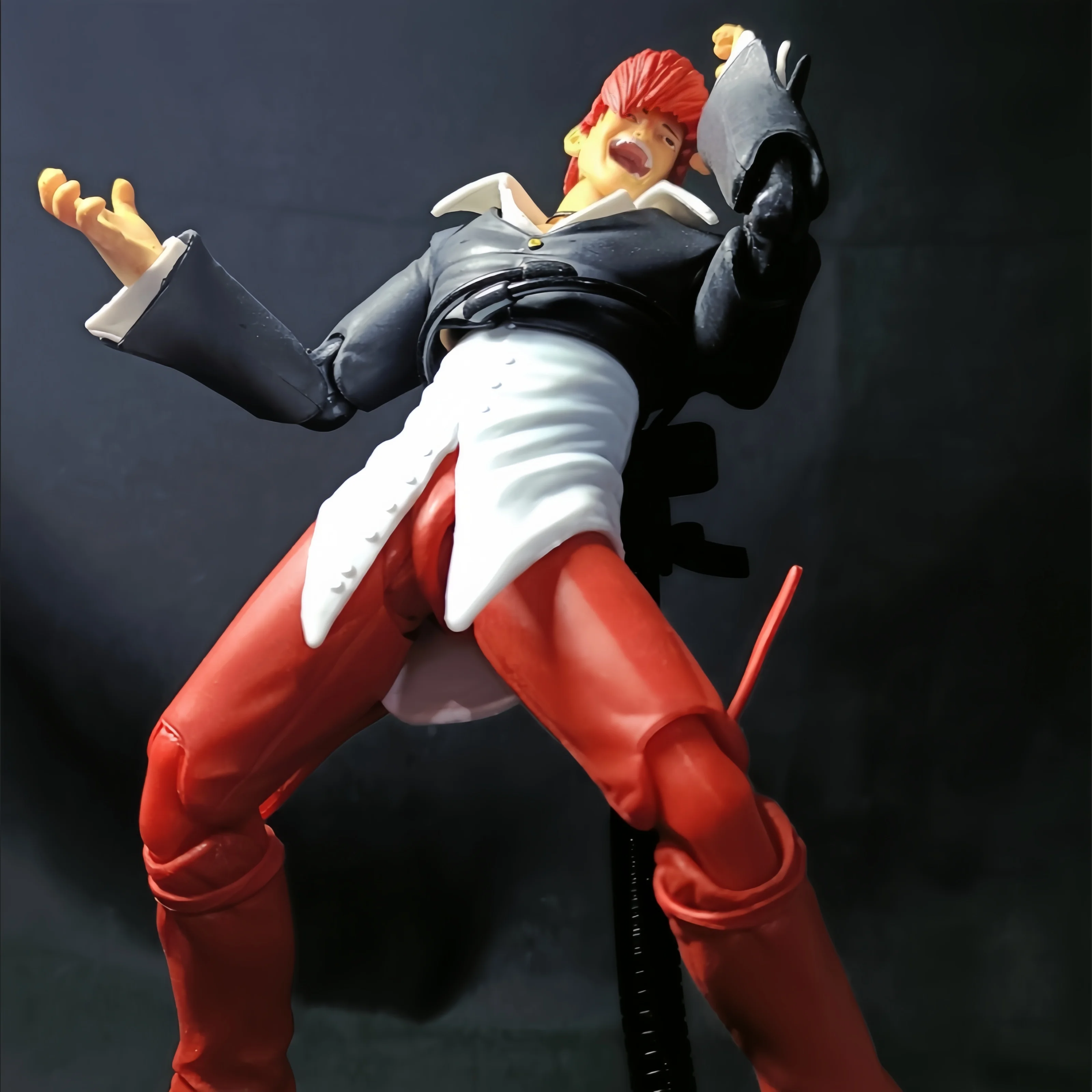 19cm o rei dos lutadores '98 figuras de anime iori yagami figura de ação tempestade brinquedos estátua coletar quartos decoração modelo presente natal