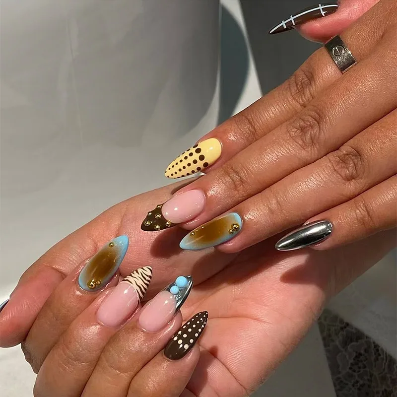 24PCS Retro Brown Blue Gradient French Press on Nails Polka Dot Zebra Print Metallic Almond Fake Nails Sweet Cool False Nail Art
