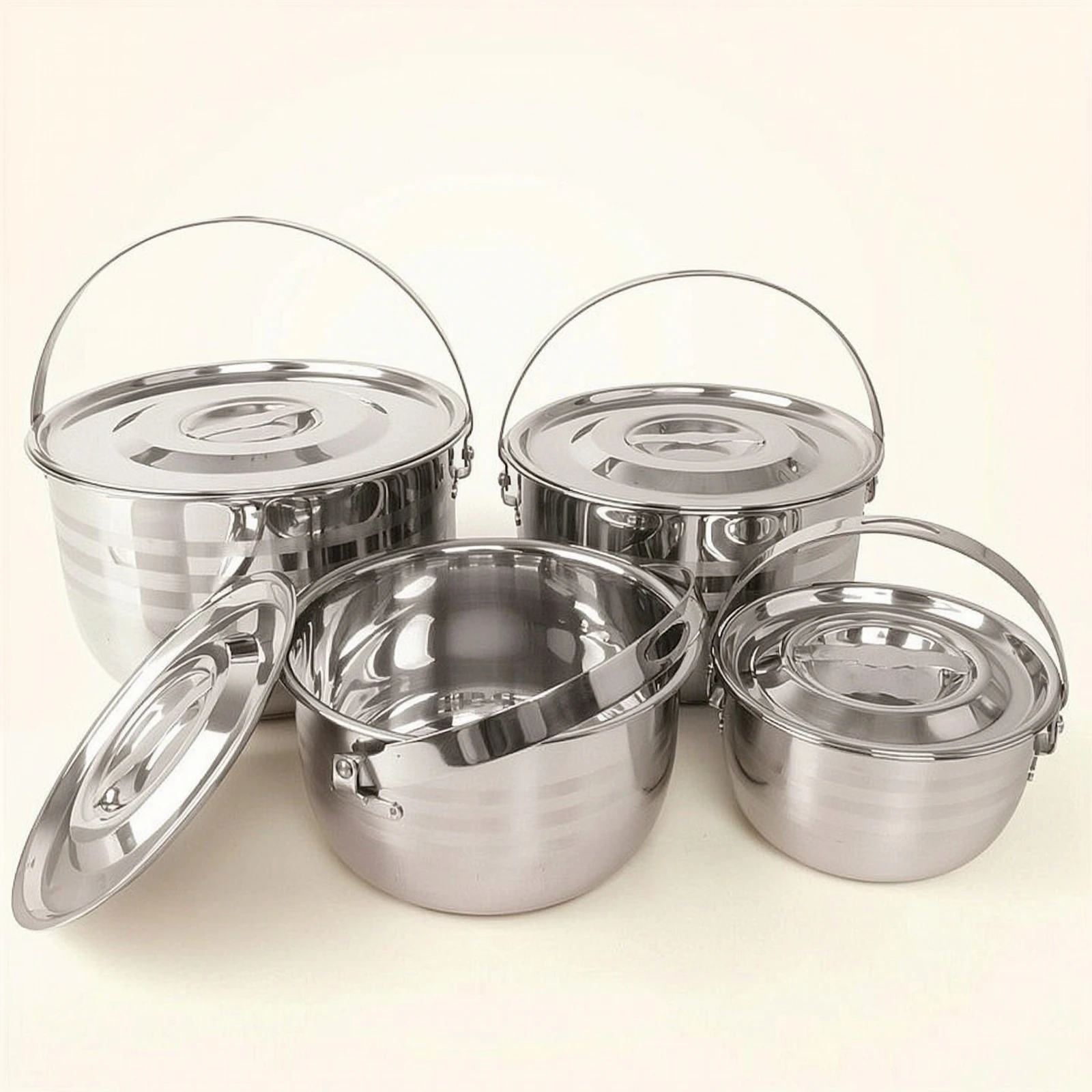 4 Pieces Camping Pot Set with Lids Easy-to-Clean Stainless Steel Cookware Set Pot with Lid Lightweight for Campers, Picnics