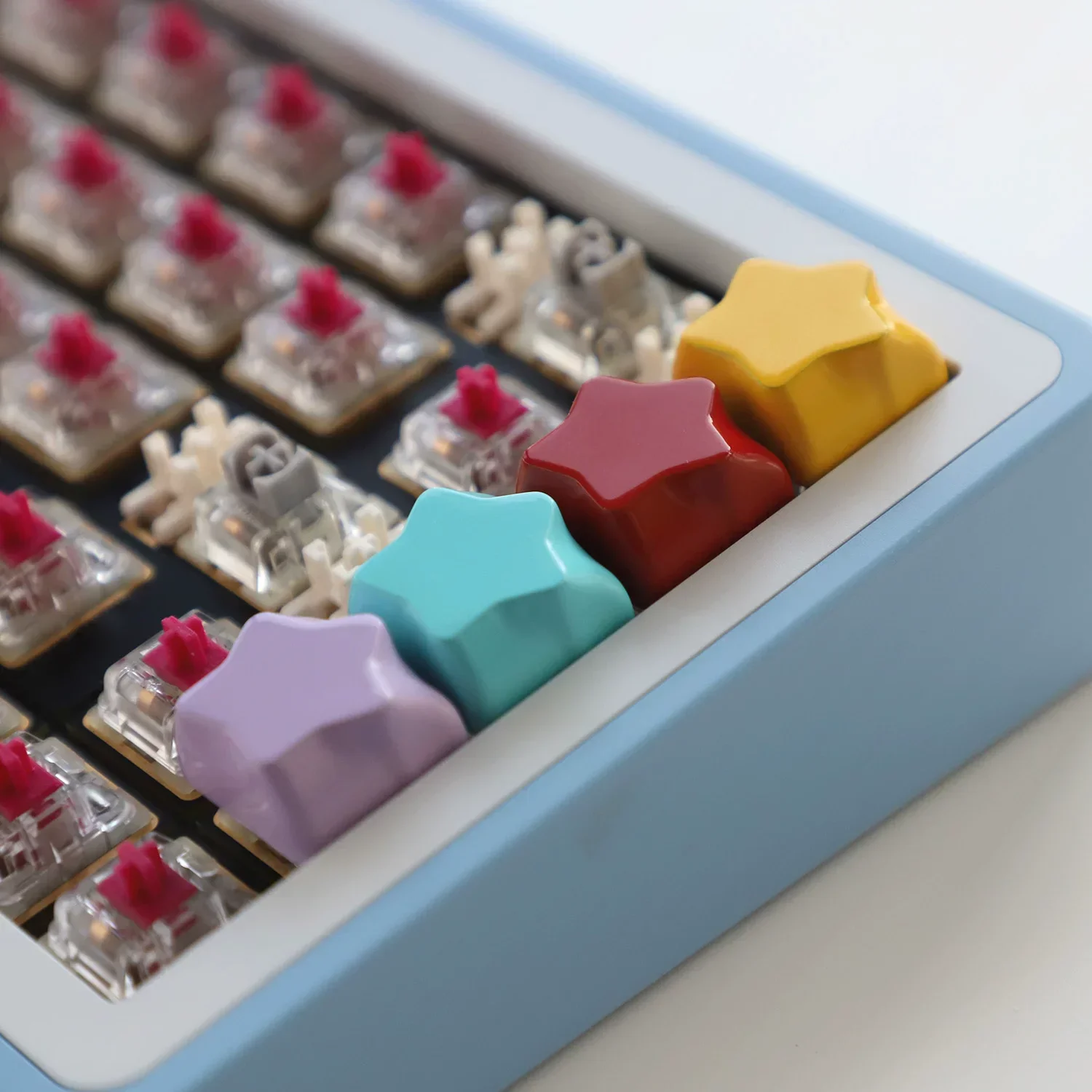 4pcs/set ‌Cute Pentagram Full Metal Gaming Keycap ‌Zinc Alloy Colorful Electroplated Baking Finish Key Caps For MX Switches