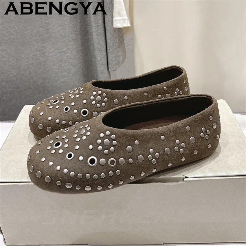 Genuine Suede Leather Loafers Flat Shoes Women Rivet Inlay Round Toe Casual Flat Shoes Summer Moccasins Lady Driving Shoes Women