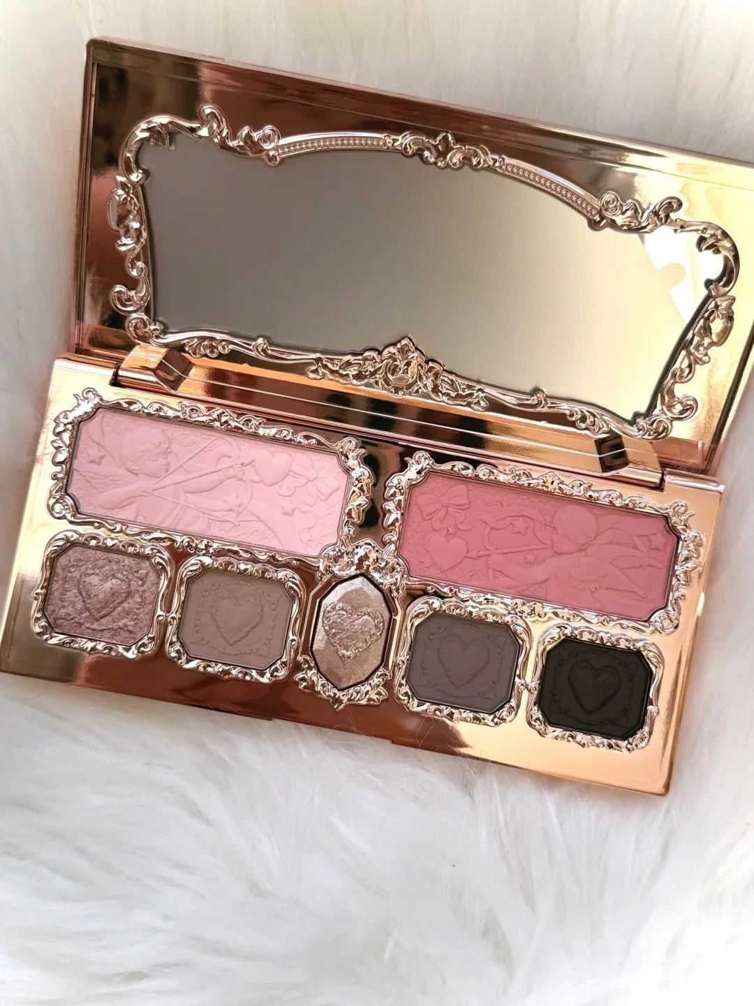 플라워 노즈 스트로베리 큐피드 컬렉션 페이셜 컴플렉션 팔레트 블러쉬 아이섀도우 하이라이터 플라워 노즈 페이스 브론저 팔레트