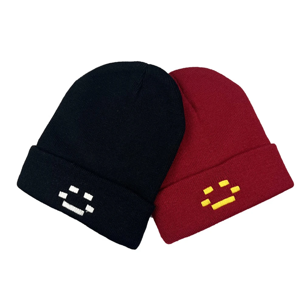 1pcs Fashion Autumn Winter Embroidered Knitted Hat Women Men Unisex Beanie Hat Keep Warm High Quackity Red Black