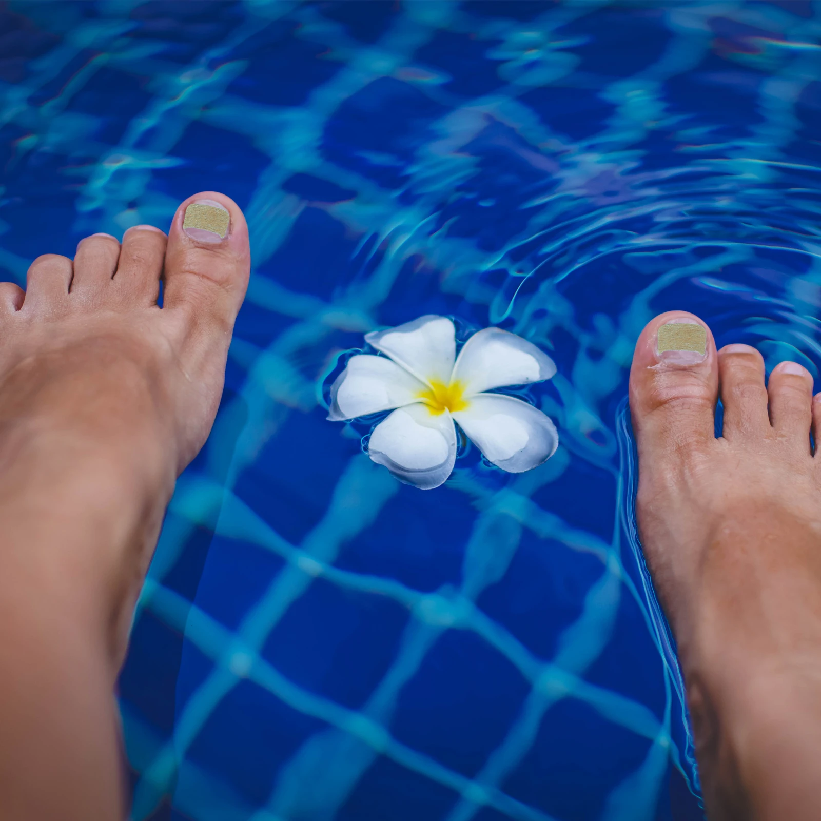 

100Pcs Toe Nail Correction Stickers Ingrown Toenail Treatment Patches Care Tools Premium Pet Nonwoven Fabric Easy Pull Out