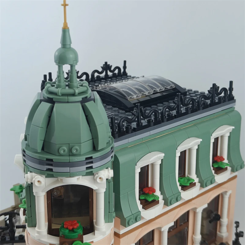 En STOCK 3066 Uds Boutique Hotel Modular Compatible 10297 bloques de construcción para niños vacaciones adornos familiares cumpleaños regalo de Navidad