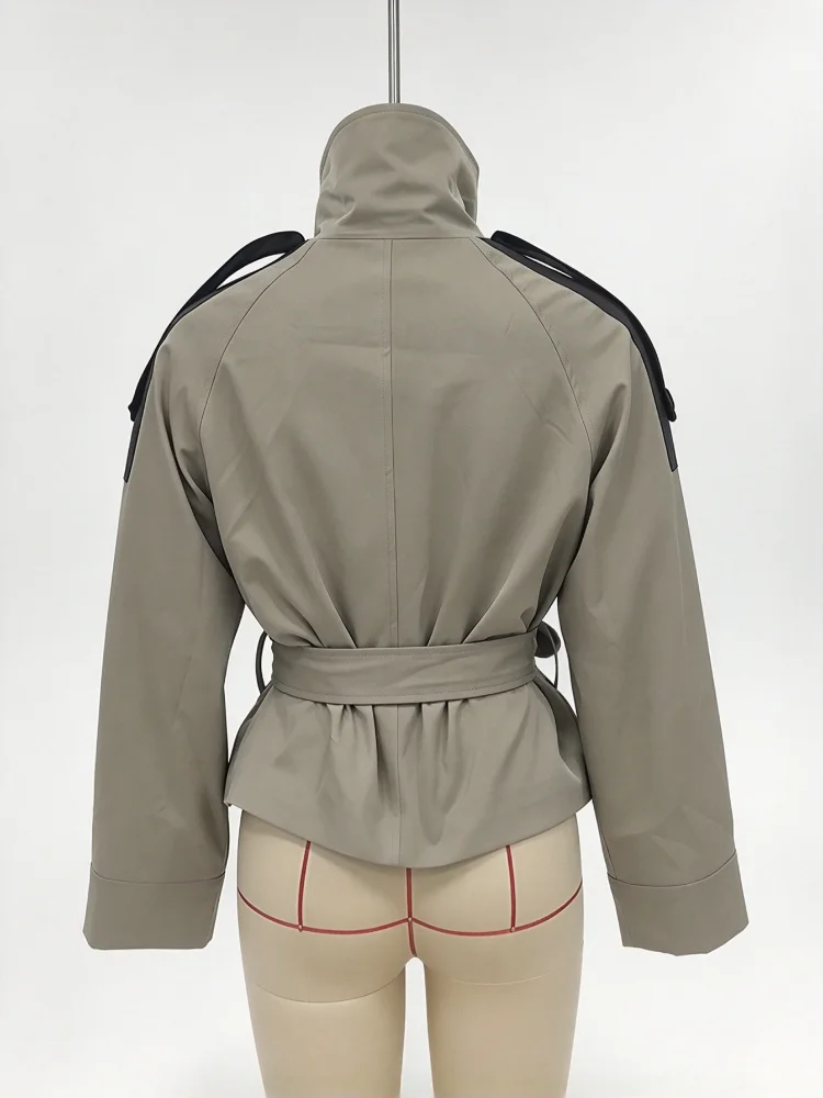 Damen Kurzer Trenchcoat aus Kunstleder mit Gespleißten Schulterklappen, Gürtel in der Taille, Locker Geschnittene Khaki Kurze Jacke, Vintage 2026 Damen Oberbekleidung – Detail 4