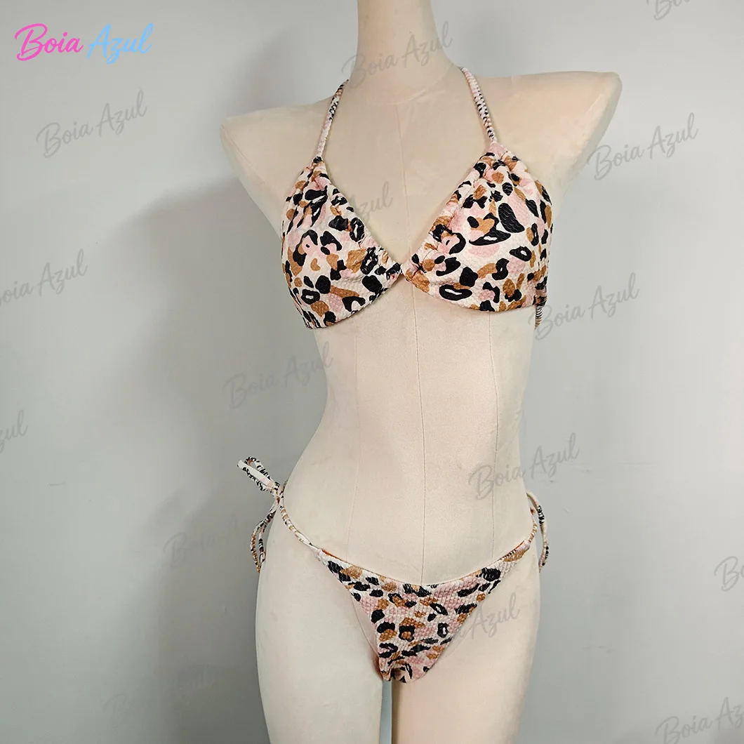 

Boia Azul Leopard Print Ruffled Bikini swimwear, two-piece swimwear with side ties. Beach halter-top swimwear