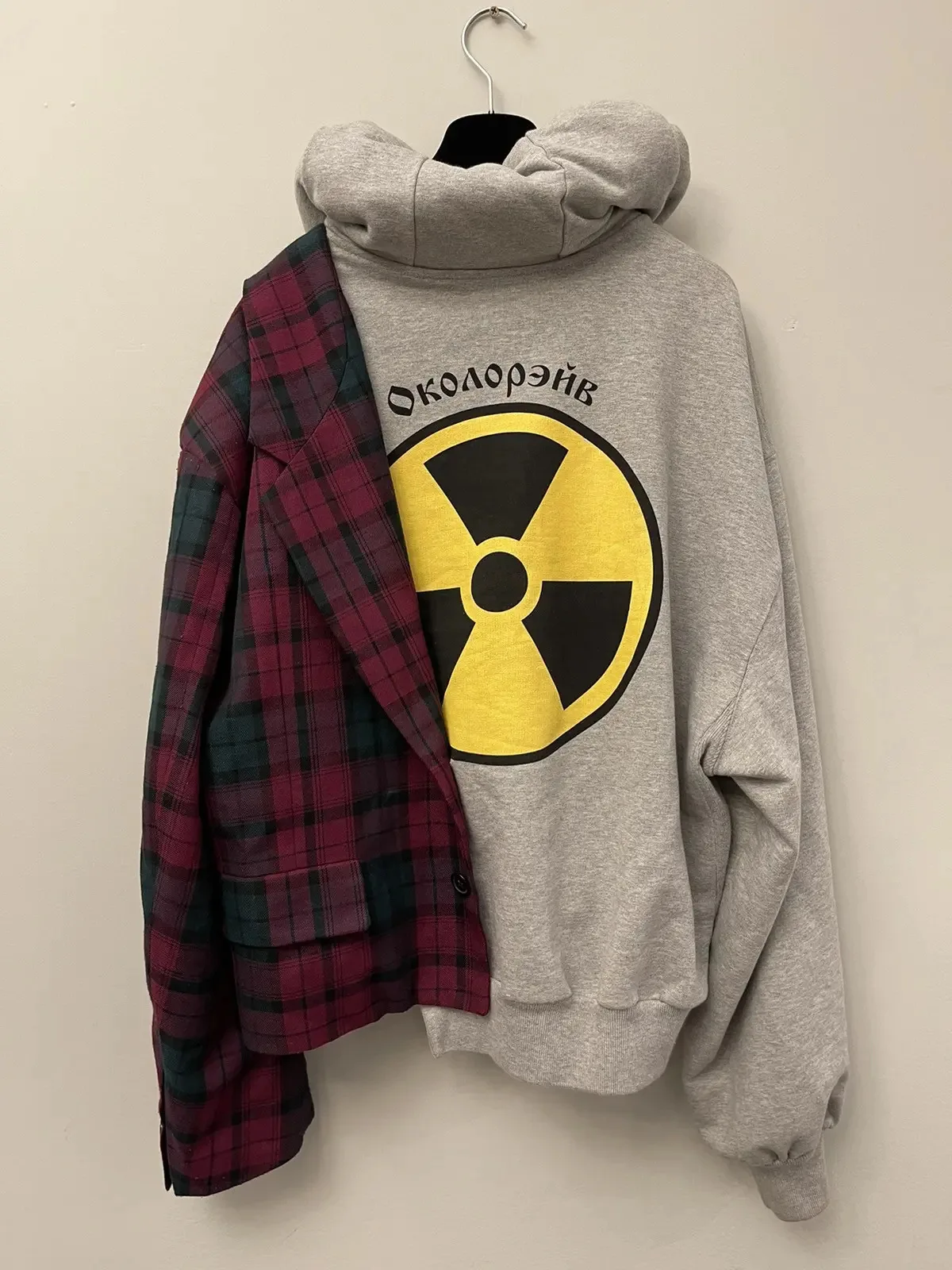 Retro Harajuku Oversize Hoodie Women Radioactive Warning Sign Print Russian Letter Graphic Streetwear