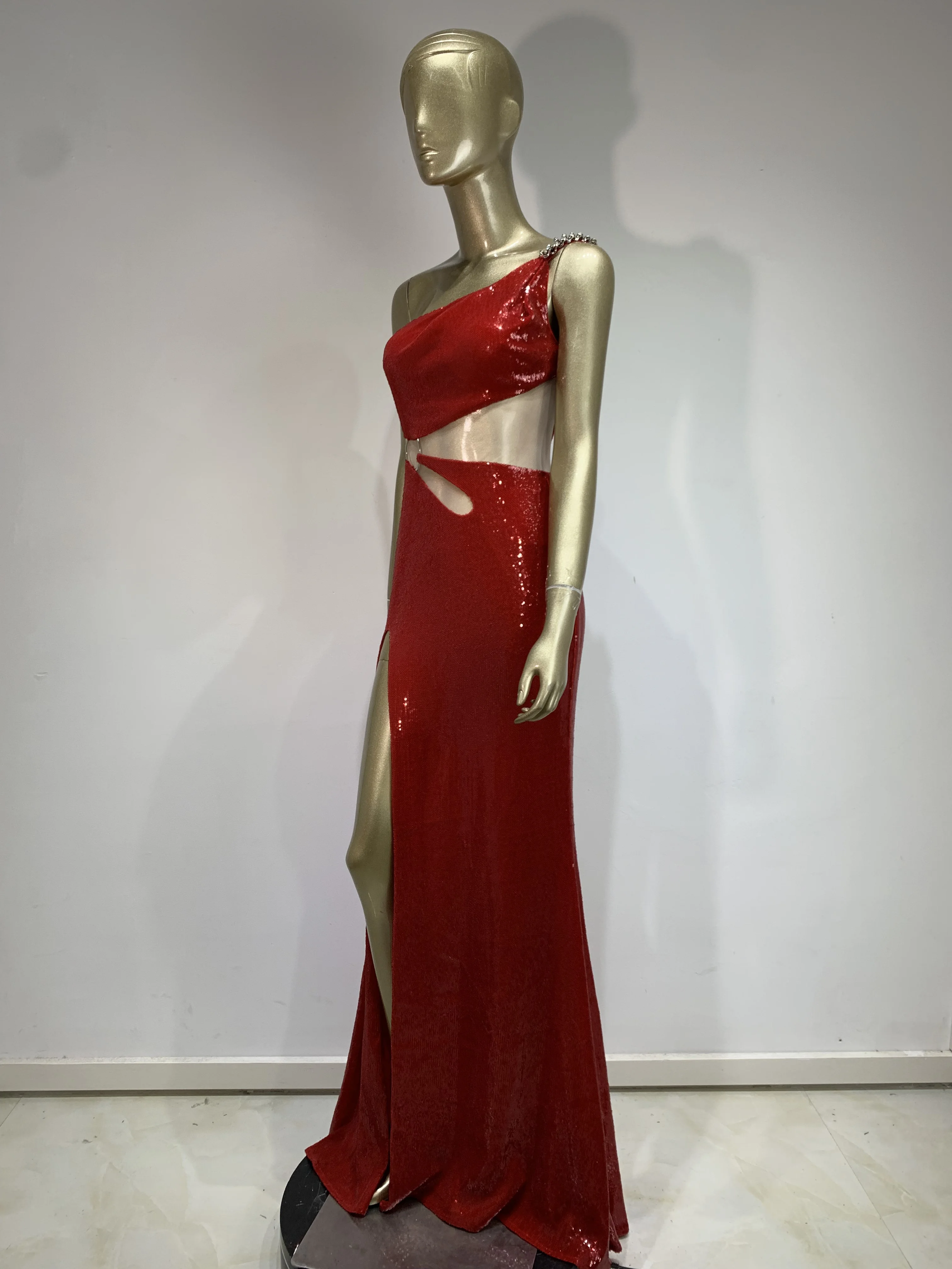 Luksusowa sukienka na imprezę dla kobiet Sexy Red One Shoulder Cut Out Open Leg Sequines Glitter Maxi Long Celebrity Evening Club Gowns