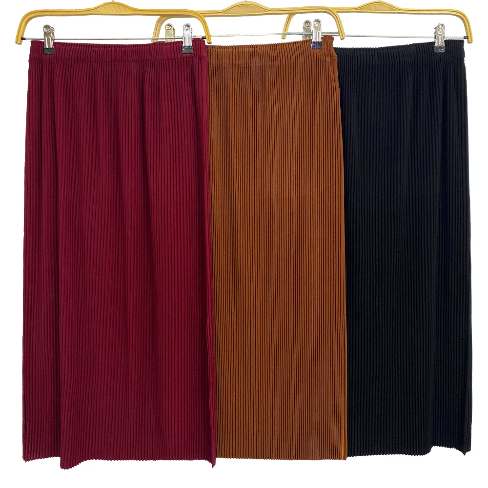 Miyake Pleated Straight Tube Back Pocket Thick Basics Midi Skirt