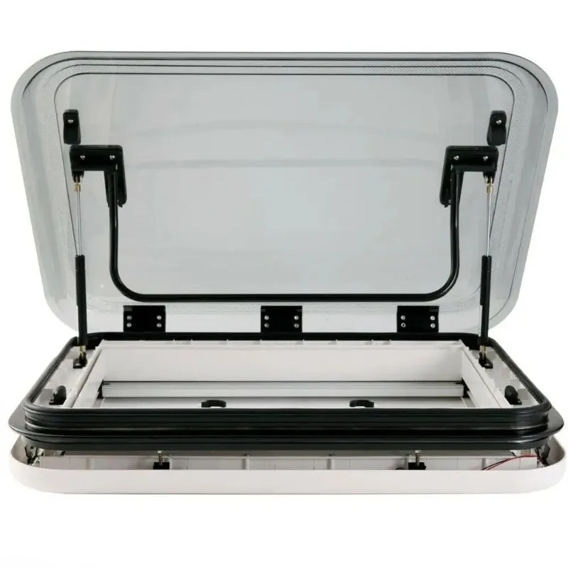 Autocaravana Large Caravan Rv Motor Home Skylight Roof Vent