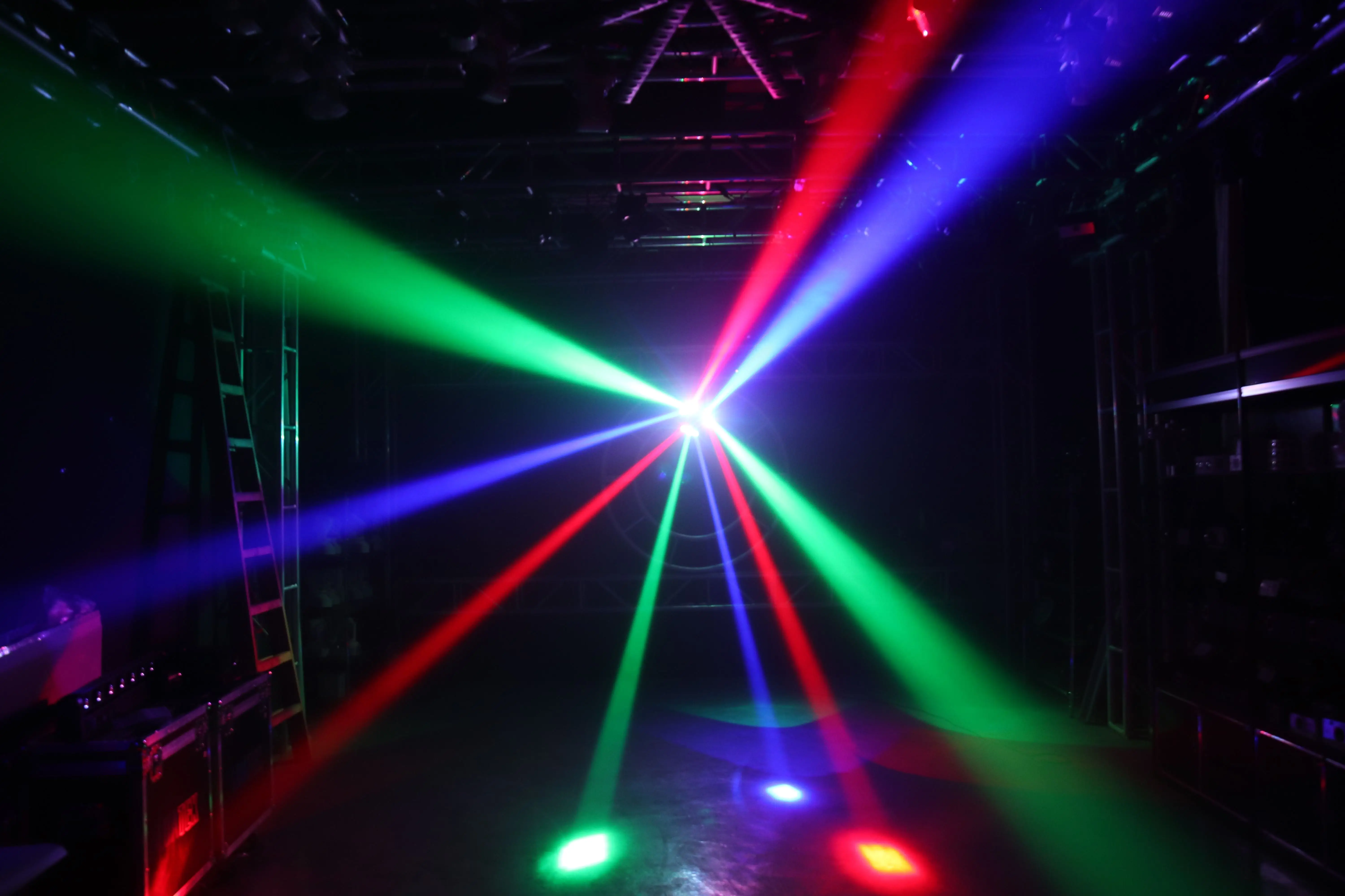 Professionele Podiumverlichting Led Spider Licht 9pcs * 10w 4in1 Rgbw Led Podium Moving Head Licht voor Bruiloft Disco Dj