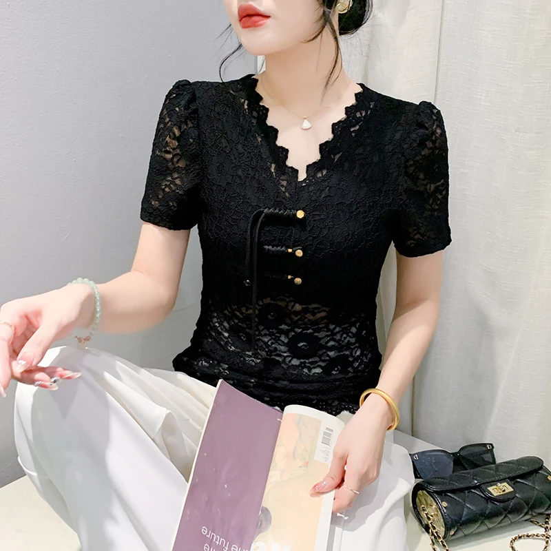 MadBlack European Clothes T-Shirt Women Sexy V Necks Frog Buckle Button Slim Lace Tops Short Sleeve Tees Summer T443121JC