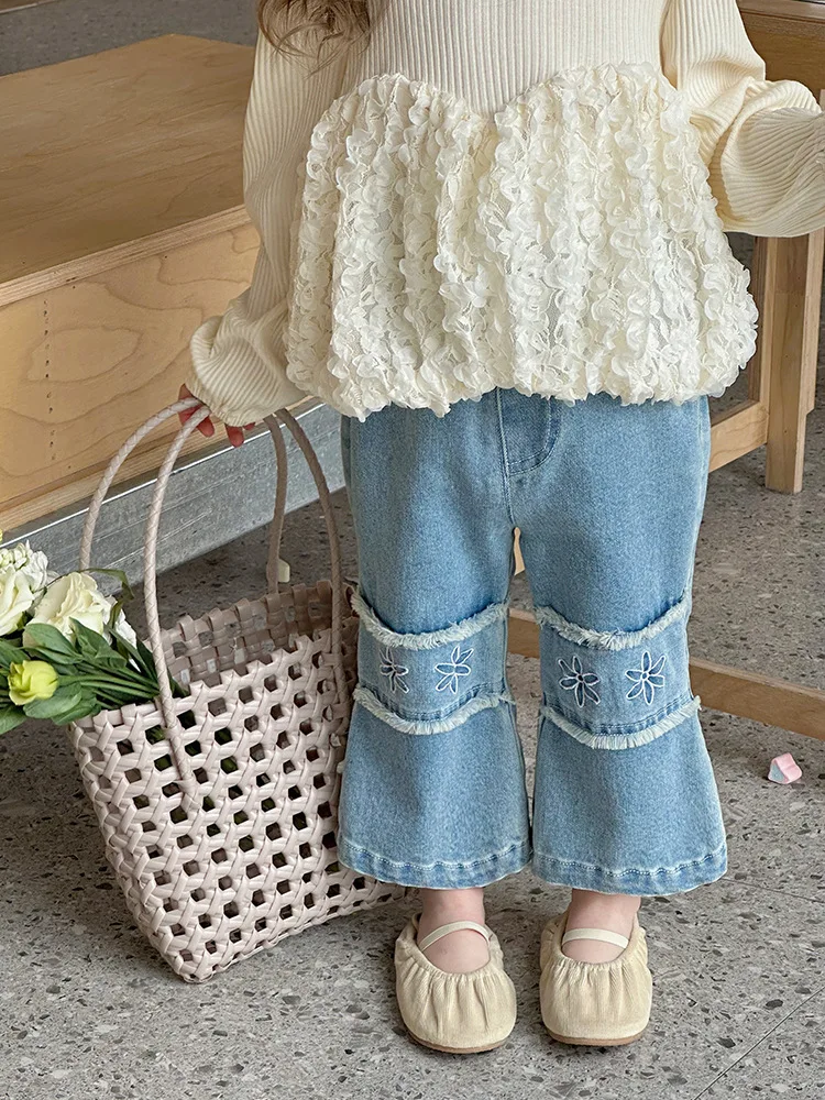 Girls\' Jeans Spring Autumn 2024 New Children\'s Fashion Micro Flared Pants Flower Raw Edge Versatile Denim Trousers 0-6Years Old