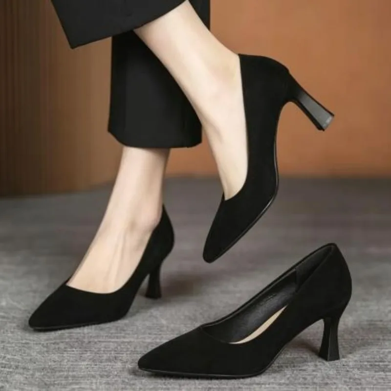 New In Black Special Head Spiral Pattern Fashion Women's Shoes Pointed Fine Heel Wedding High Heels Banquet Nightclub with Shoes