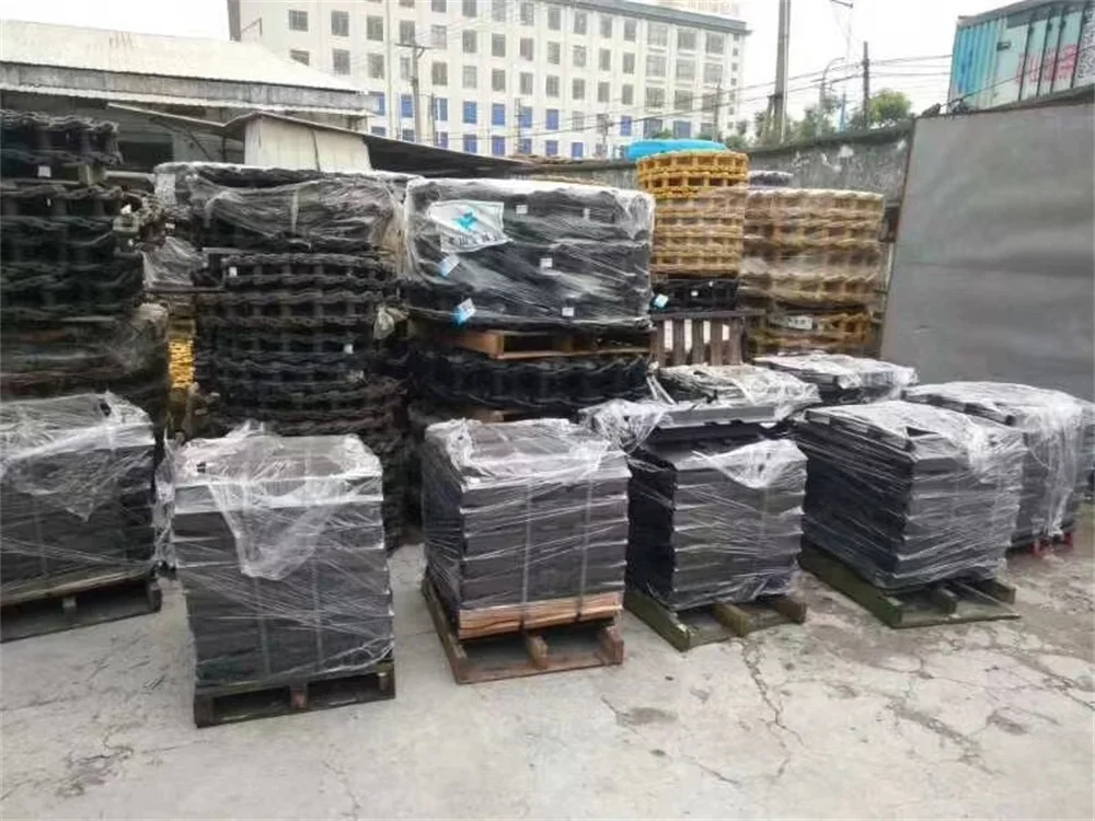 Excavator Spare Parts Track Link Track Chain Assembly Steel Tracks For Hitachi Excavator Chassis Parts