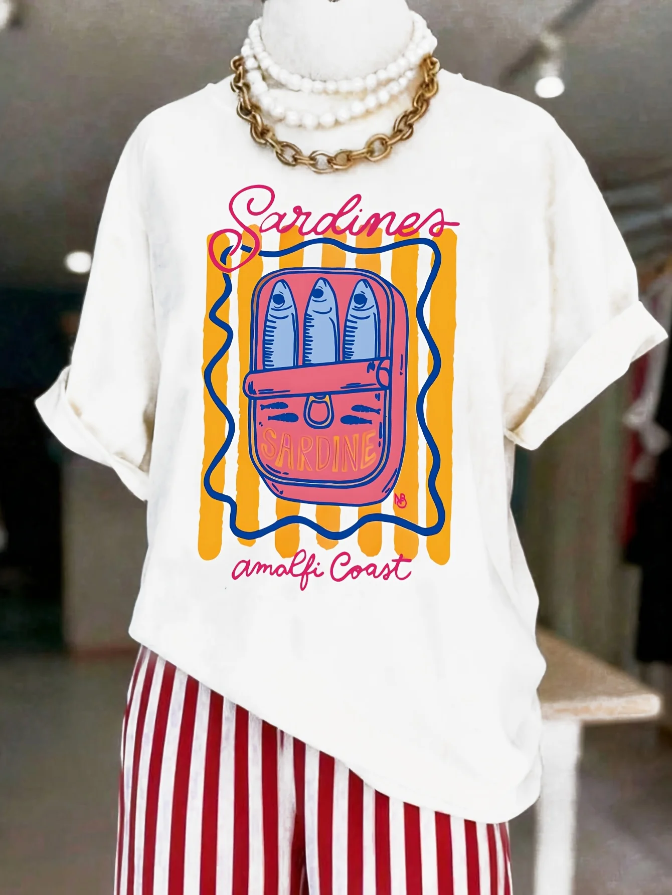 New Sardine Can Graphic Tee Cream Round Neck Loose Top Aesthetic Amalfi Coast Clothing for Women Men Summer Yacht Picnic Apparel