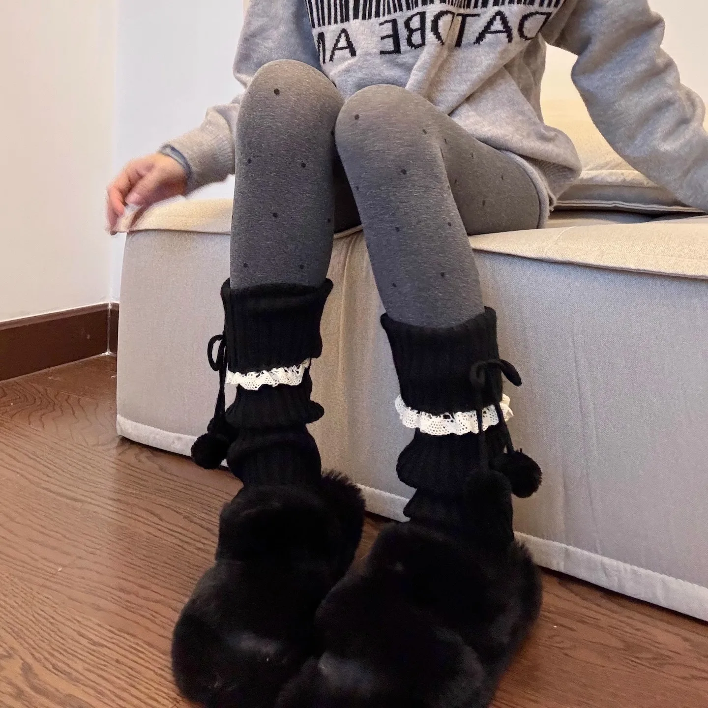 Lolita Wollsocken für Damen im Herbst und Winter, warme lange Stricksocken, süße Beinwärmer, mittellange Socken