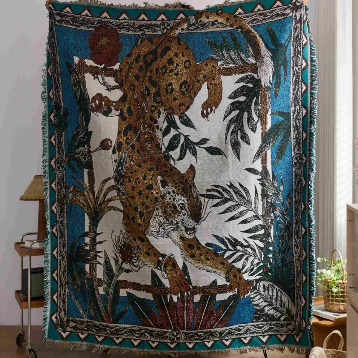 Textile City Leopard Tapestry Jungle Animal Throw Blanket Bohemian Wall Hanging with Fringe Wildlife Themed Home Decor Blanket