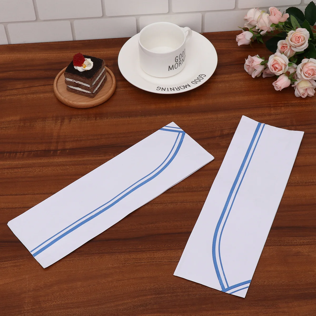 40pcs Disposable Chef Hats Lightweight Headgear Simple Kitchen Accessories for Cooks Blue chef cap disposable chef cap