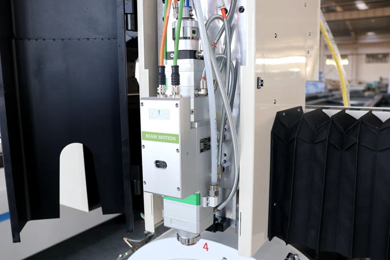 1530 3015 Laser Metallschneidetisch Rohr Faserlaserschneidemaschine